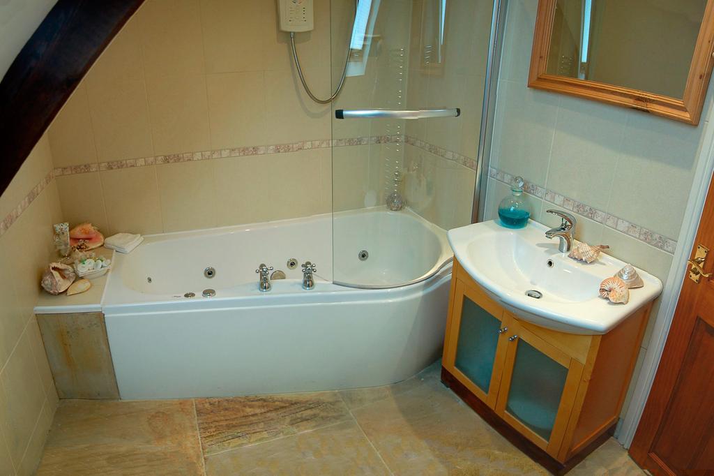 The Hood Arms Hotel Kilve Стая снимка