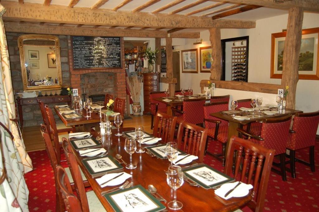 The Hood Arms Hotel Kilve Екстериор снимка
